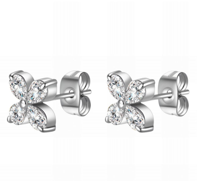 BOTANICAL Flower stud earrings