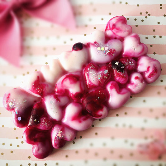 Strawberry & Lilly scented heart wax melt snap bar