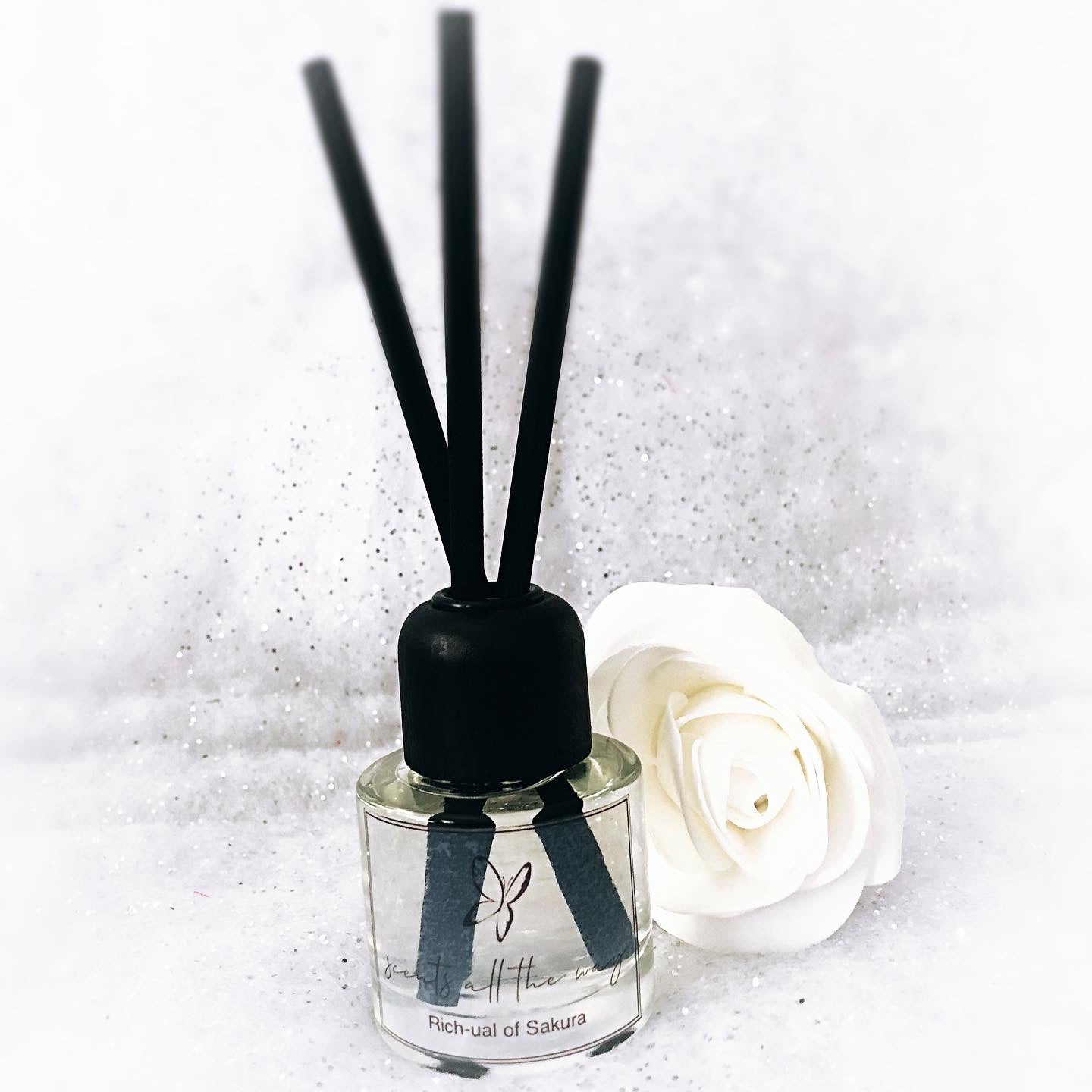 Rich-ual of Sakura reed diffuser